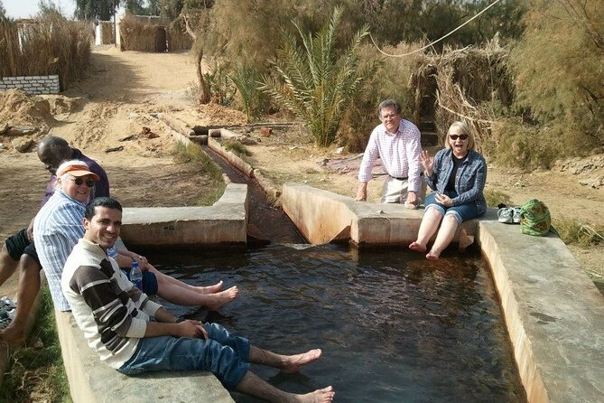 2 Day Bahariya Oasis White Desert Tour - Sunrise, breakfast, and the return to Bahariya