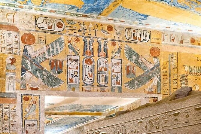 2-Day Top Attractions and Adventures Package in Luxor with Accommodation - Day two: a balloon flight before the temples