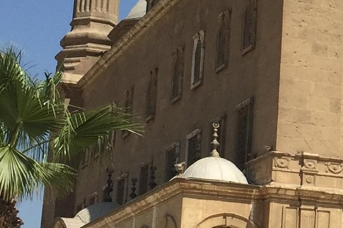 2 Days Tour to Around Cairo Attractions - Day one: Egyptian Museum and royal treasures