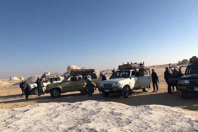 2 Days White Desert And Bahariya Oasis Tour - Crystal Mountain and the Road to Aqabat