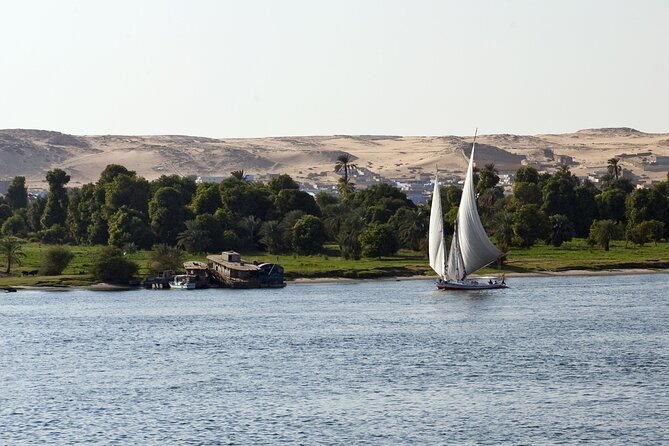 2-Hour Felucca Ride on the River Nile from Cairo - Sunset or Sunrise Options - Views from the water, without a running commentary