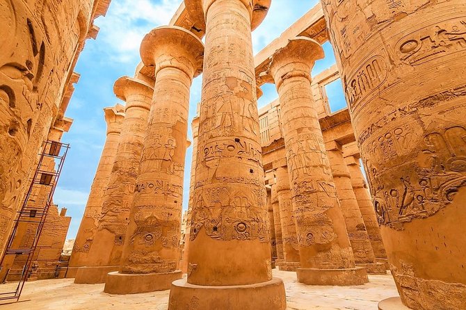 (3-Nights Cruise From Aswan To Luxor & Balloon, Abu Simbel) - A sunrise balloon over Luxor