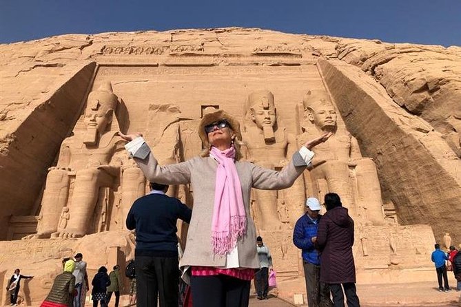 3 Nights Nile cruise Aswan&Luxor,tours& Hot air Balloon,Abu simbel From Aswan - Edfu by horse-drawn carriage