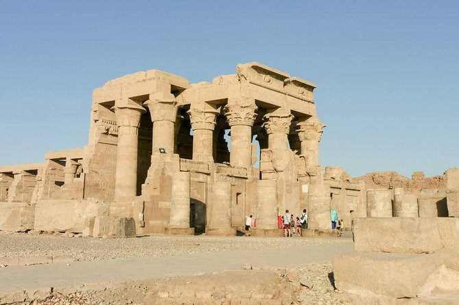 4-Day 3-Night Nile Cruise from Aswan to Luxor - Luxury Tour - What the private guide adds