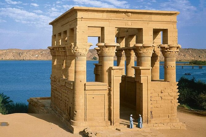 4 Days 3 Nights Cruise Aswan To Luxor, Abu Simbel and Air Balloon - How the guide and group size affect the experience