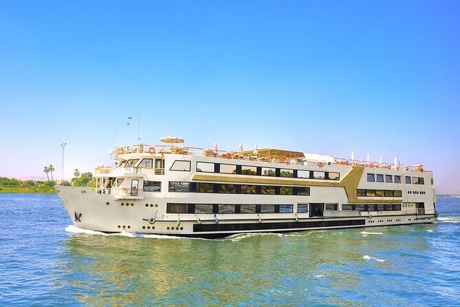 4-Days Aswan sails Nile Cruise Luxor &Abu Simbel.Hot air Balloon - Guides, group size, and the human side of the trip