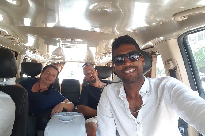 4 Days Nile Cruise from Aswan to Luxor - Abu simble & balloon - Your guide, transport, and the group setup