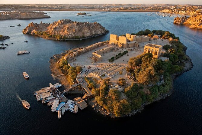 4 Days Nile Cruise from Aswan to Luxor with Daily Guided Trip - Day 3: Edfu, Esna, Luxor Temple, and Karnak