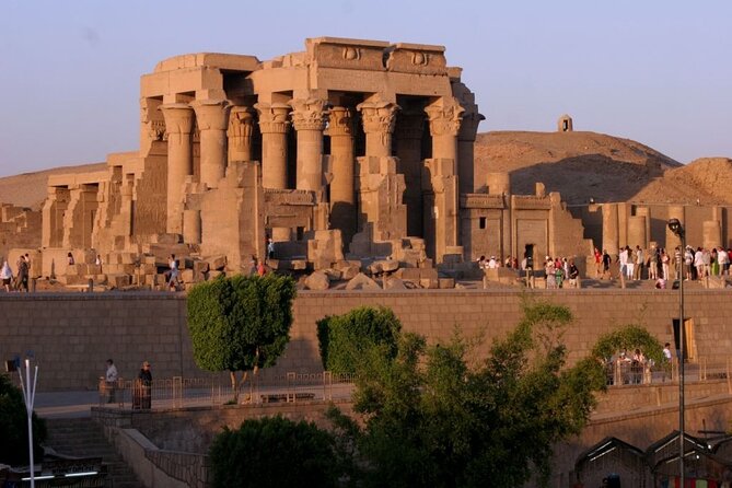 7 Days & 6 Nights by Flight Cairo Pyramids & Nile cruise Aswan To Luxor(Private) - Flying south to Aswan and visiting Philae