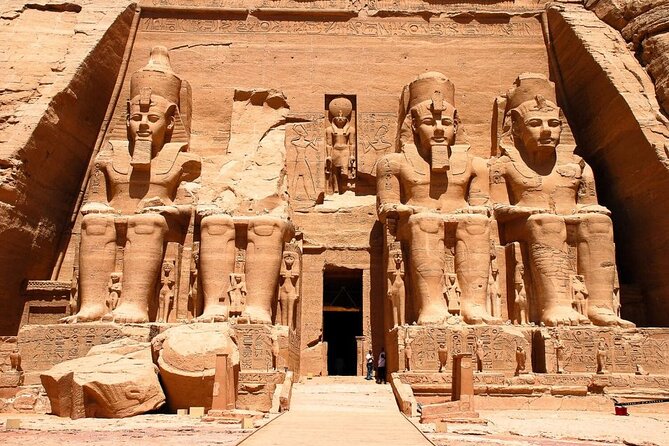 Abu Simbel Temple Day Trip with Hotel Pickup From Aswan - The 4 a.m. departure from Aswan