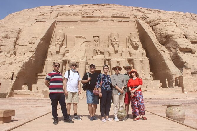 Abu Simbel temple in Aswan - The 4am departure and the road south