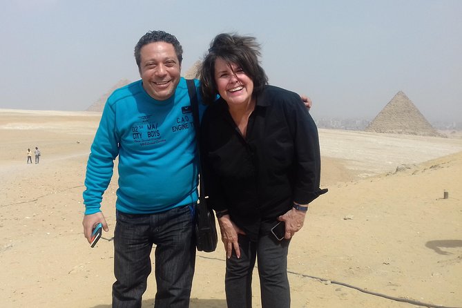 All Inclusive Half-Day Private Tour to Giza Pyramids and Sphinx including Lunch - What the private format changes
