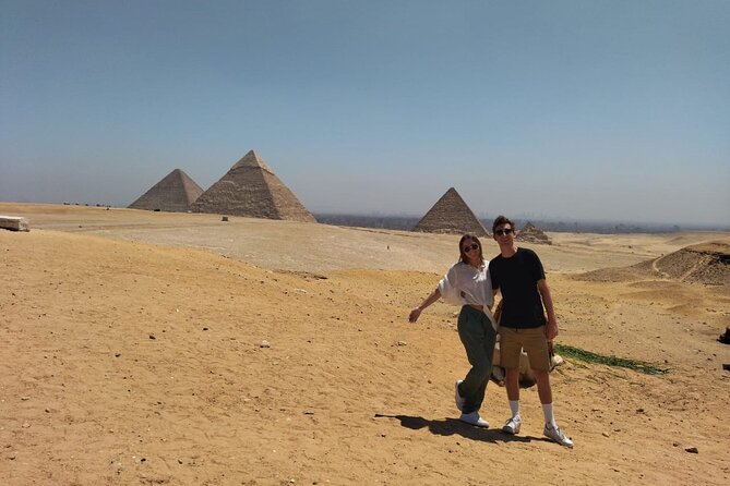 All inclusive Private Tour Giza Pyramids Sphinx ,Camel Ride and Lunch - A 15-minute camel ride with a panorama view