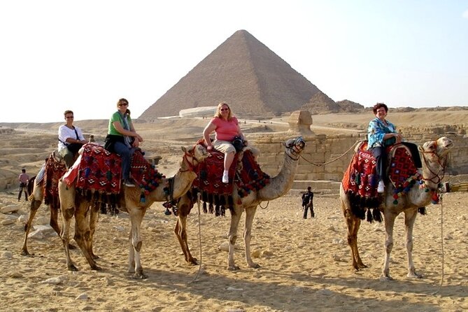 Allinclusive Half DayPrivateTour Giza PyramidsSphinx Ticke Lunch - Khafre keeps its limestone cap