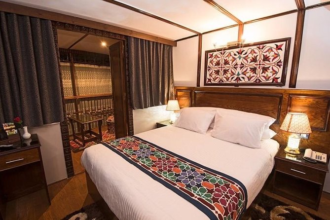 Amazing 4-Days Nile Cruise from Aswan To Luxor with sightseeing and Abu simbel - Day four: West Bank tombs before Karnak’s giant columns