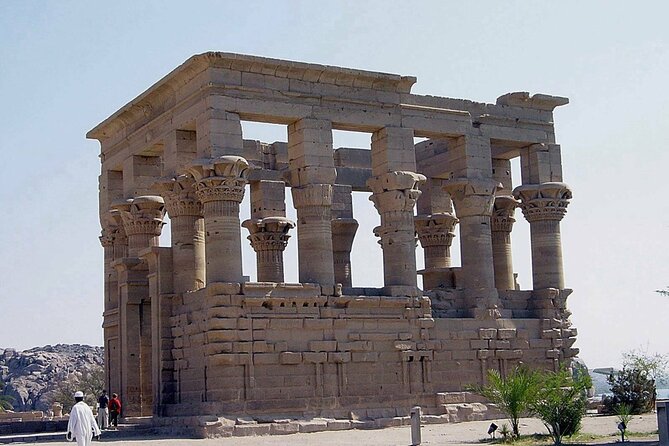 Amazing 4-Days Nile Cruise from Aswan To Luxor with sightseeing and Abu simbel - Life aboard the boat: useful comfort, not a private retreat