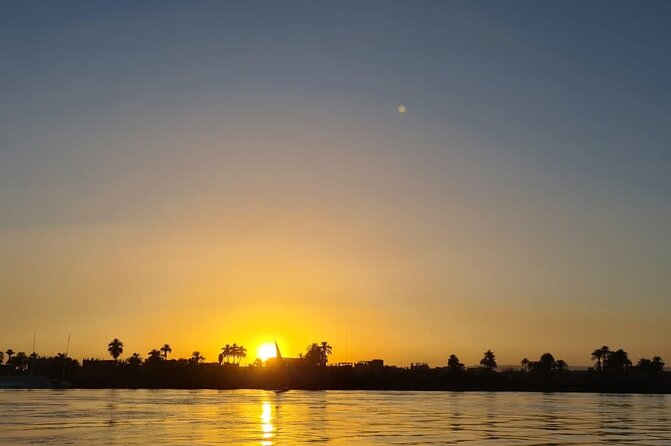 Amazing Sunset sailing by Felucca in Luxor -2 Hours (Private) - Who will enjoy this felucca ride most