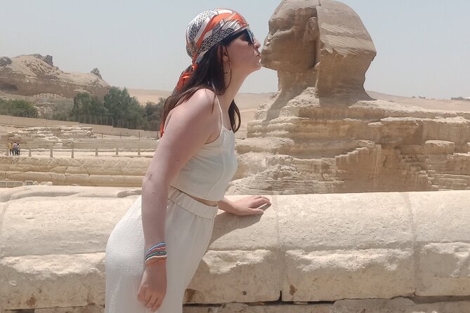 an unmissable day, The Giza Pyramids, the Egyptian Museum and the Souk - Khan el-Khalili and Islamic Cairo