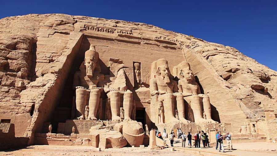 Aswan: Abu Simbel Group Tour with Guide and Entrance Fees - Key points before you book