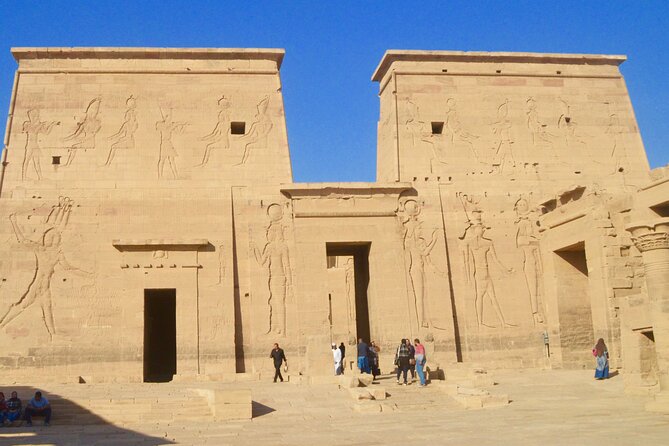 Aswan: Edfu and Kom Ombo Day Tour with Luxor Transfer - The road to Luxor is part of the experience