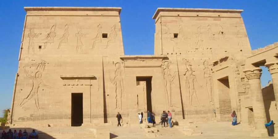 Aswan: High Dam, Unfinished Obelisk, Philae & Nubian Village - Who should book this Aswan experience