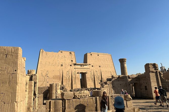 Aswan to Luxor via kom ombo and EDFu temples - Guides, vehicles, and the rhythm of the day