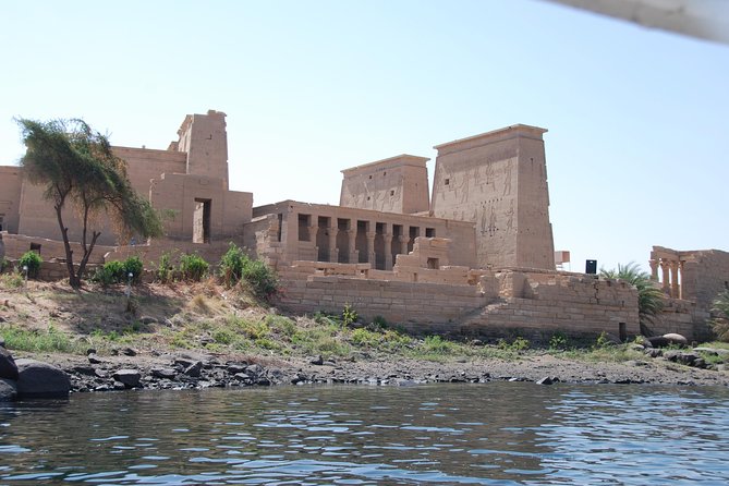 Aswan tour ( the temple of philae - high dam ) - Why Philae Temple deserves the first look