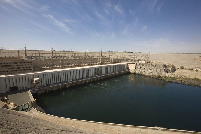 Aswan tour ( the temple of philae - high dam ) - How the small group affects the experience