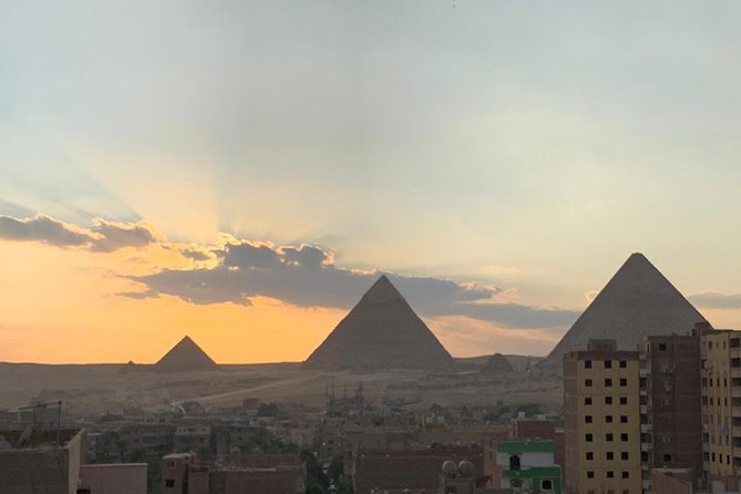 Best Full-Day Tour to Giza Pyramids Egyptian Museum and Bazaar - Egyptian Museum: two and a half hours with ancient treasures