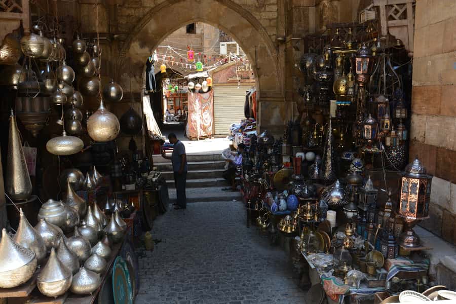 Cairo: 2-Day Pyramid, Museum, Bazaar Private Tour - Day one begins with Egypt’s museum treasures