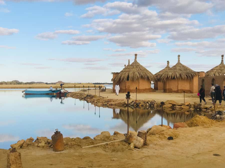Cairo: 3-Day Siwa Oasis Tour, Safari, Camp & Historical Site - Guides, vehicles, and the value of personal attention