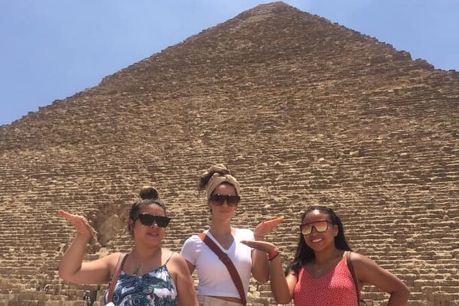 Cairo 8 Hour Private Tour Giza Pyramids, Egyptian Museum & Bazaar - Meeting the Great Sphinx