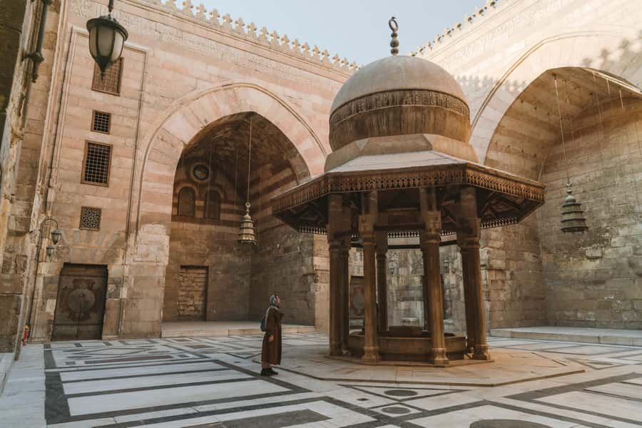 Cairo: All-Inclusive Coptic & Islamic Cairo Tour with Lunch - Who should book this five-hour experience?