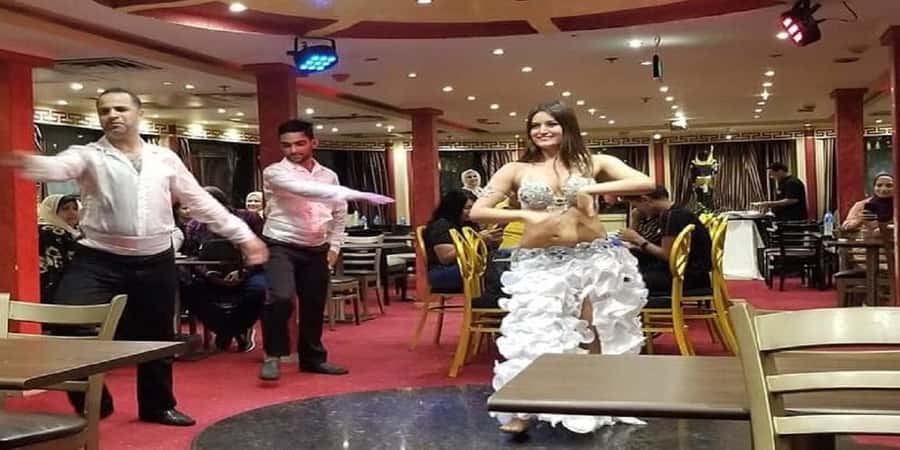 Cairo: Buffet Dinner Cruise with Folkloric Show - What the open buffet is really worth