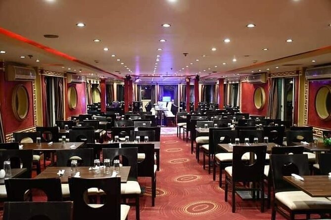 Cairo dinner cruise In Nile River with Belly Dancing and Transpor - Dinner is filling, but keep your expectations modest