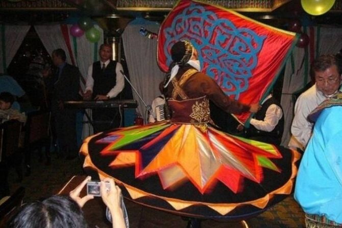 Cairo Dinner Cruise on the Nile River with Pickup And Drop off - The private-tour question needs a clear answer