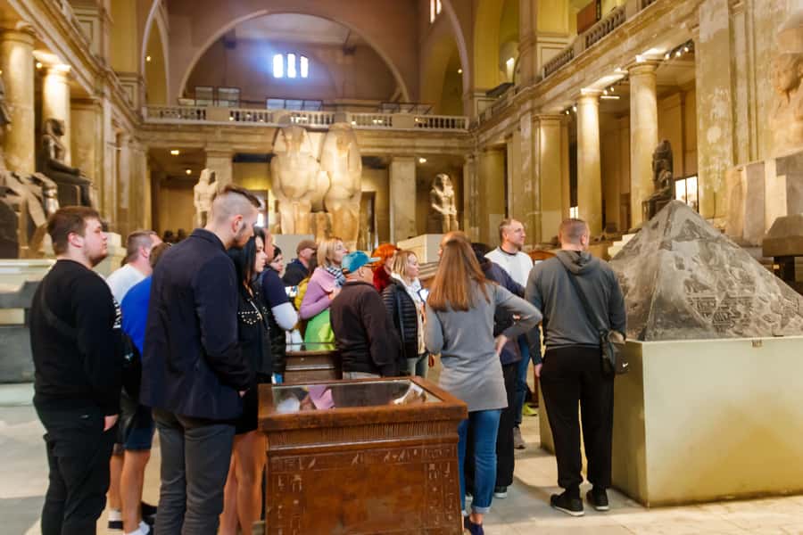 Cairo: Egyptian Museum, Pyramids & Bazaar Tour - Khan el-Khalili after the monuments