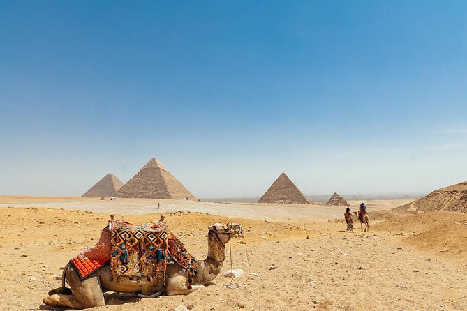 Cairo Full-Day Tours to Giza Pyramids ,Egyptian Museum & Bazaar - Three hours inside the Egyptian Museum