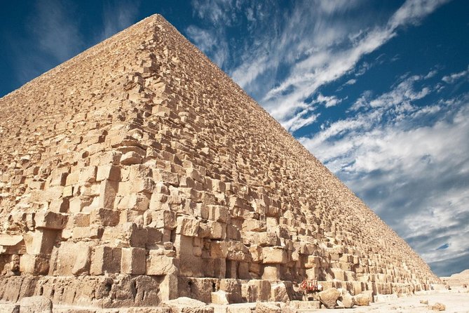 Cairo Full-Day Tours to Giza Pyramids ,Egyptian Museum & Bazaar - Tahrir Square and modern Cairo