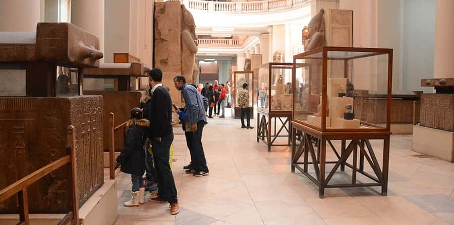Cairo/Giza: Guided Pyramids, Sphinx and Egyptian Museum Tour - The Sphinx and the best use of your time