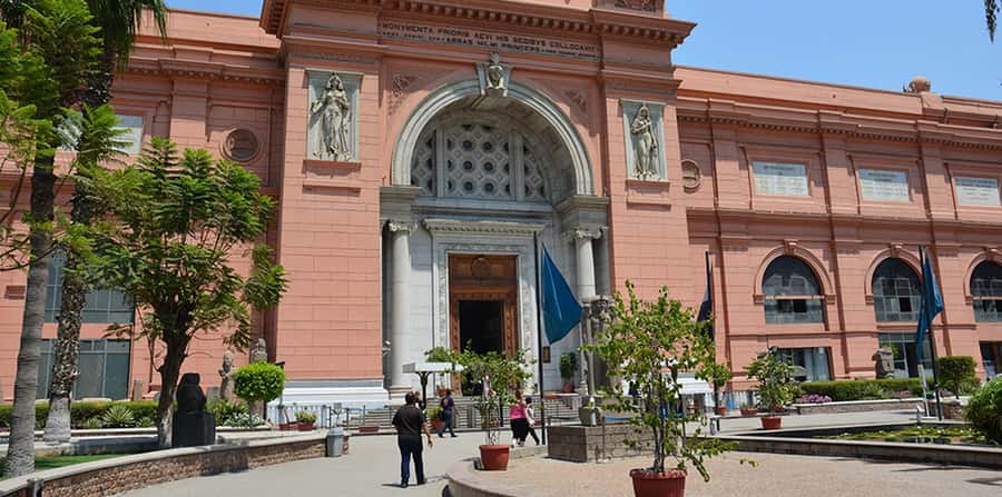 Cairo/Giza: Guided Pyramids, Sphinx and Egyptian Museum Tour - Old Cairo, the Citadel, and Khan el-Khalili