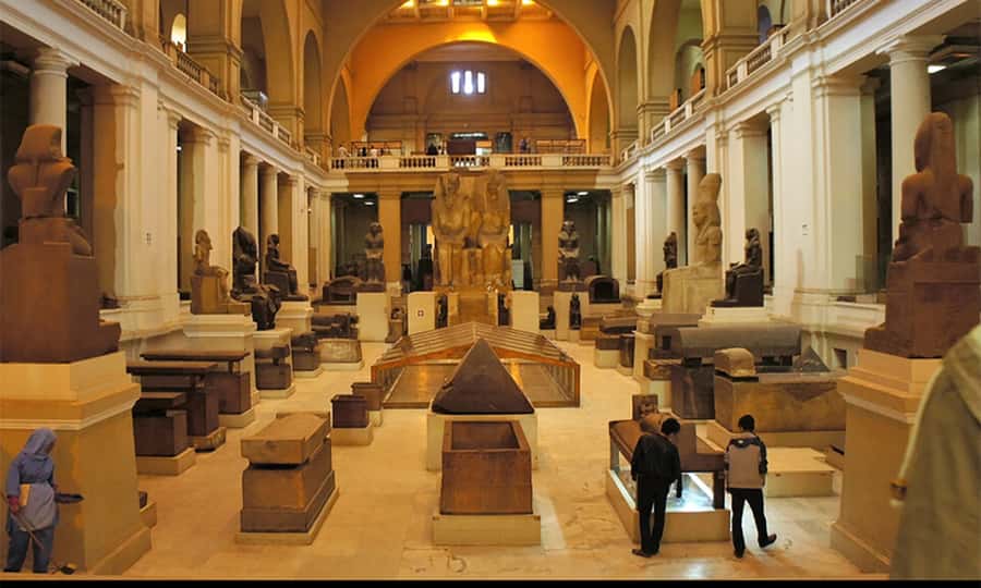 Cairo: Giza Pyramids, Egyptian Museum & Nile Dinner Cruise. - Who will get the most from this tour