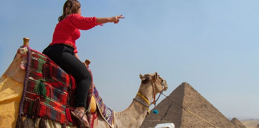 Cairo: Giza Pyramids & Museum of Egyptian Civilization Tour - Choosing between shared, private, and VIP