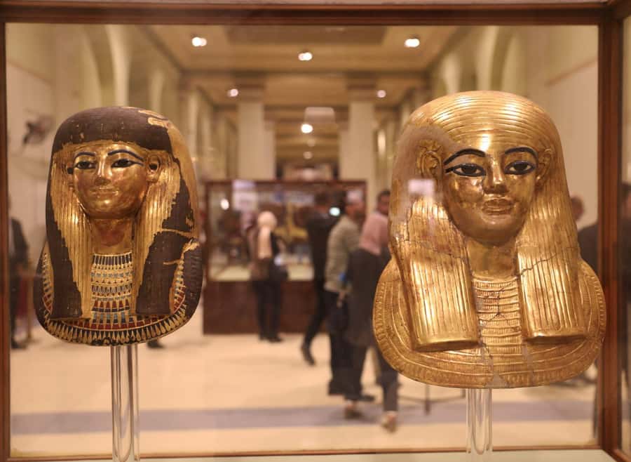 Cairo/Giza: Saladin Citadel, Egyptian Museum, & Bazaar Tour - The Egyptian Museum: a powerful first stop