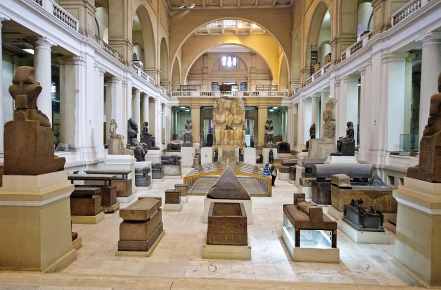 Cairo: Great Pyramids of Giza and Egyptian Museum Tour - An Optional Taste of Cairo