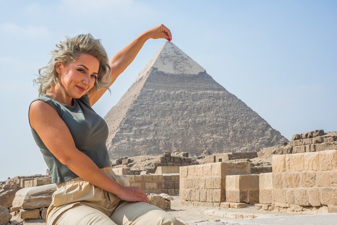 Cairo Guided Half-Day Tour of Giza Pyramids and Sphinx - The panoramic viewpoint and photo time
