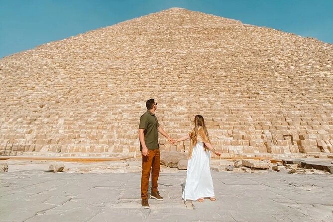 Cairo Layover Giza Pyramids & Sphinx with private tour Guide - What the private guide adds