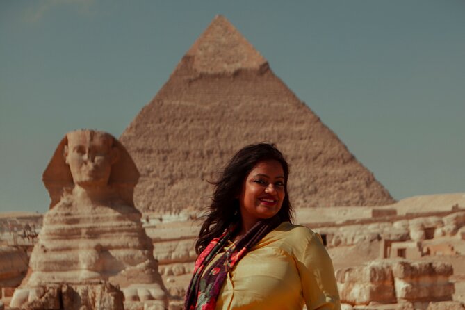 Cairo Layover Tours to Giza Pyramids Egyptian Museum & Bazaar - Menkaure’s Pyramid and the smaller scale