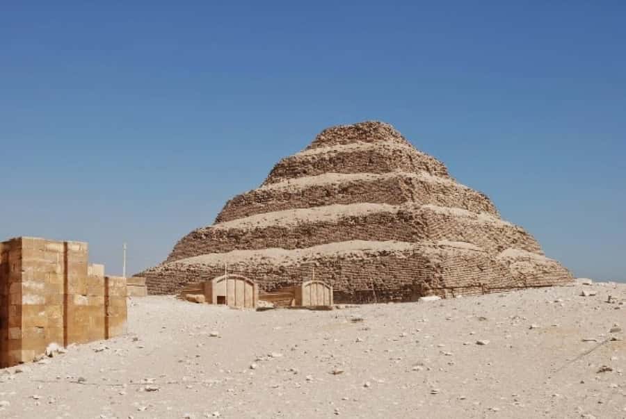 Cairo: Memphis, Sakkara and Dahshur Pyramids Day Tour - Entering the Bent Pyramid at Dahshur