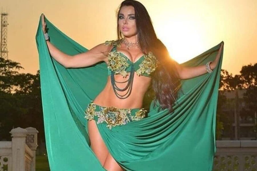 Cairo: Nile Dinner Cruise with Belly Dancer Show and Music - Key points to know before booking